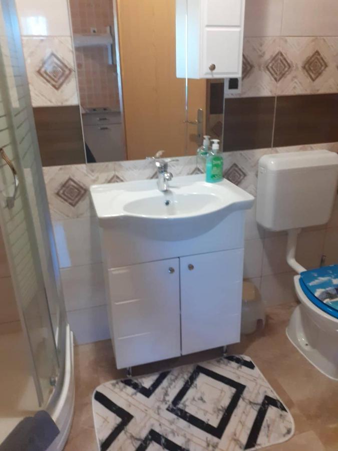 Apartman Marica Rakovica Ngoại thất bức ảnh